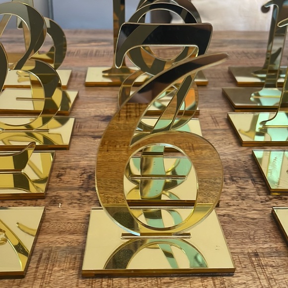 Gold Acrylic Table Numbers - Picture 2 of 3